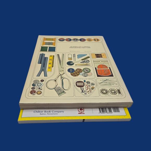 Vintage 1974 Super Sewing New Bishop/Arch Book and Serged Garments in Minutes - Picture 16 of 16